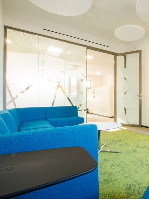 Raiffeisenbank Denzlingen Glastrennwand