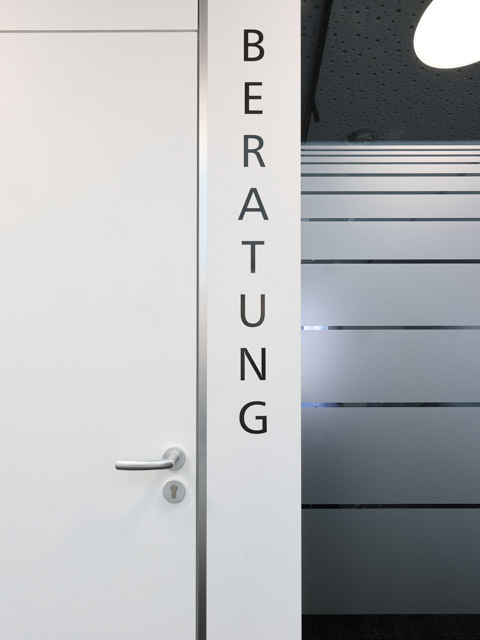 Volksbank Bankeinrichtung Innenausbau Schreiner