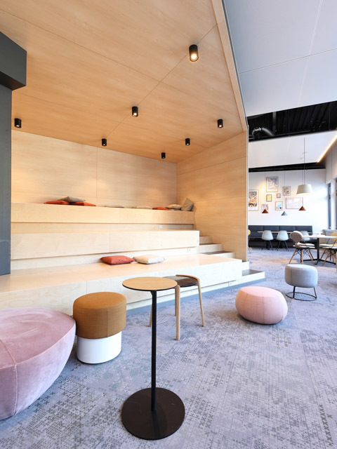 EndressHauser Sitztreppen Konferenz