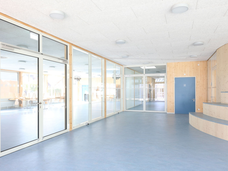 ferdinand ruska schule600px